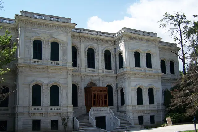Yıldız Sarayı'nda Büyük Mabeyn Köşkü'nün cephesi